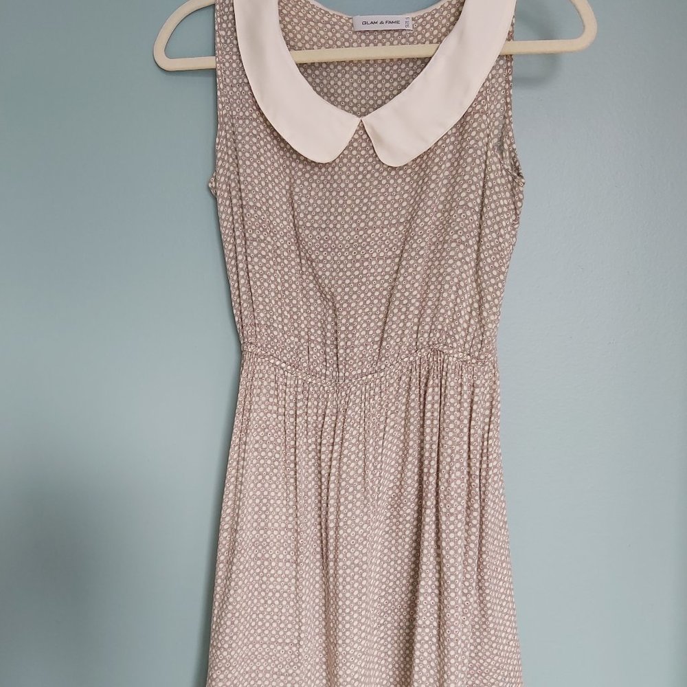 Peter pan collar dress sz S